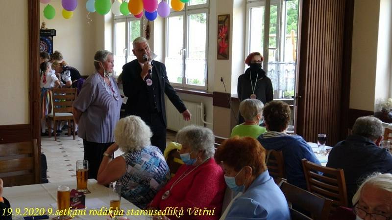 Setkání rodáků a starousedlíků ve Větřní.