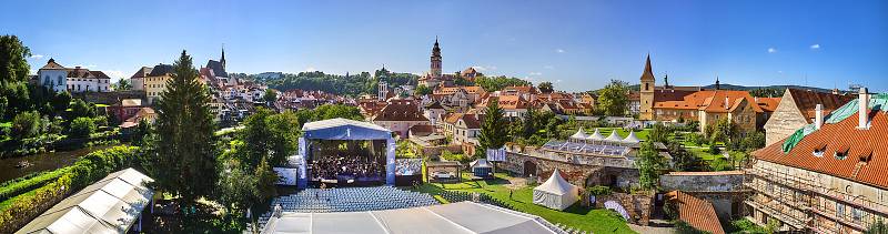 Zahájení jubilejního ročníku MHF s Plácidem Domingem.