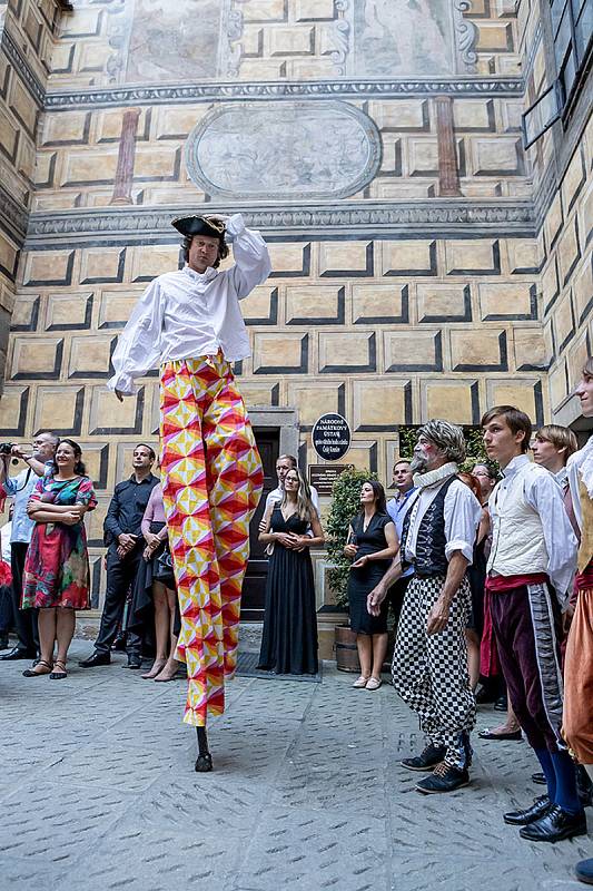 Barokní noc na krumlovském zámku 33. ročníku Festivalu komorní hudby.