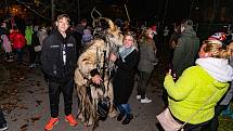 Krampusáci děsili svým zjevem ve Vyšším Brodě.