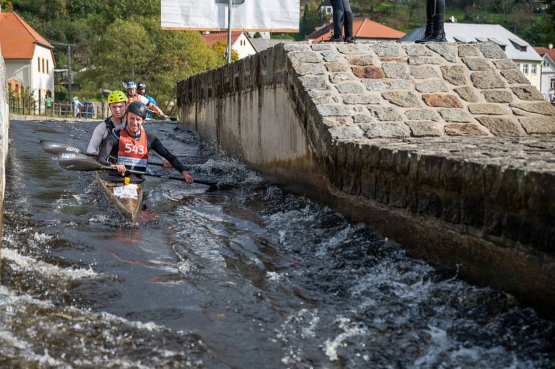 Start soutěžních kategorií z Rožmberka nad Vltavou