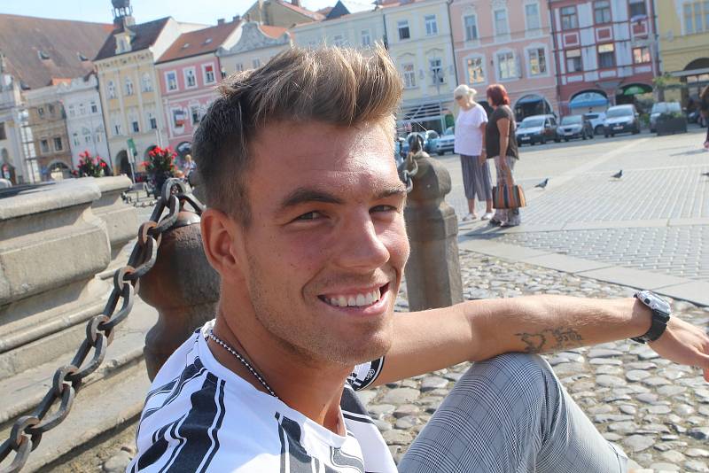 Muž roku Matěj Švec na českobudějovickém náměstí