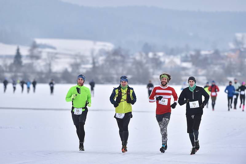 Trasa Lipno Ice Marathonu v Černé byla náročná - přesně tak, jak závodníci chtěli a očekávali.