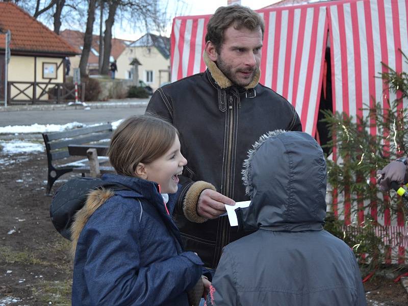 Školní projekt žáků 5.B třídy ZŠ Křemže - Advent show aneb Plníme sny.