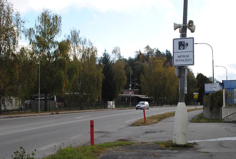 V Českém Krumlově je měřený úsek i na výpadovce na Černou v Pošumaví, od Jelenky po grafitový důl.