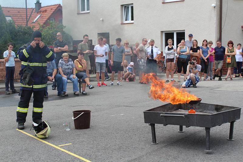 Oslava výročí 110 let holubovského hasičského sboru.