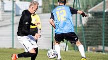 Fotbalisté Dolního Dvořiště (v černých dresech) doma deklasovali Sedlec 7:2. Foto: Adéla Bršťáková