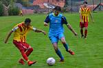 Okresní přebor muži - 2. kolo: Sokol Chvalšiny (žlutočervené dresy) - Sokol Kájov 4:1 (2:1).