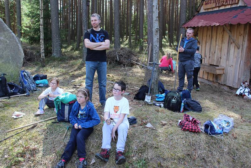 Děti měly to štěstí, že viděly bizony v oboře Agrowaldu pěkně zblízka.