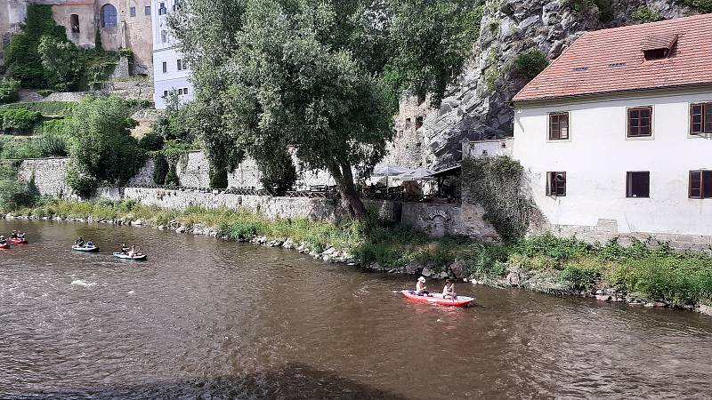 Druhou sobotu tento víkend pokračovaly v Českém Krumlově Zahradní slavnosti.