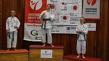 Mikulášský turnaj, poslední z letošní série turnajů Jihočeského svazu japonského karate, pořádal českokrumlovský Shotokan karate klub.