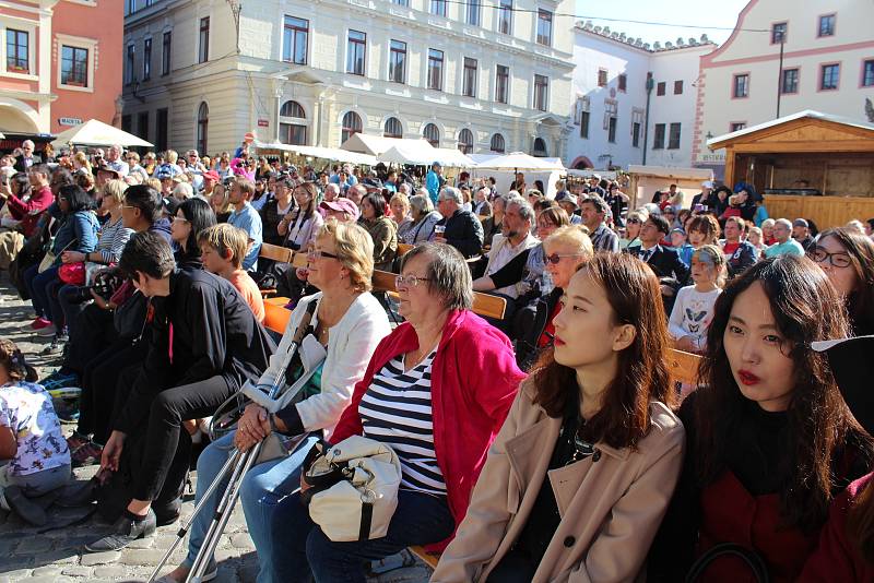 Vystoupení chorvatského souboru Kulturno umjetničko društvo "Ivančice".