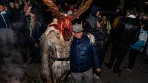 Krampusáci děsili svým zjevem ve Vyšším Brodě.