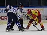 Krajská hokejová liga měla na programu 16. kolo. Vimperk v něm doma podlehl Radomyšli 3:5.