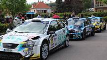 Sedmačtyřicátý ročník Rallye Český Krumlov byl v pátek odpoledne zahájen v Jelence.