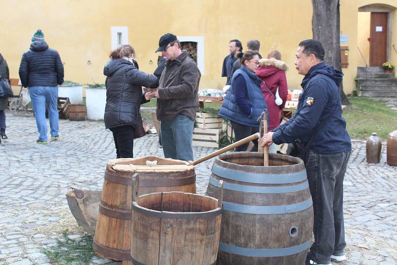 V českokrumlovských klášterech je v sobotu živo.