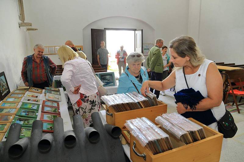 Oslavy deset let spolku německých rodáků v Pohoří na Šumavě.