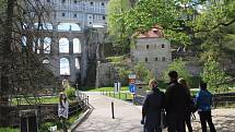 Český Krumlov o prvním májovém víkendu.