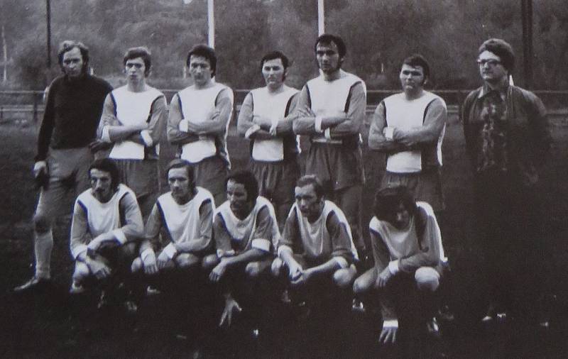 Fotbal v Kaplici píše stoletou historii. Áčko Spartaku v sezoně 1978/79.