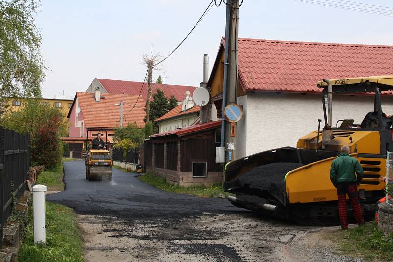 Uzavírky silnic v Lipníku potrápí řidiče