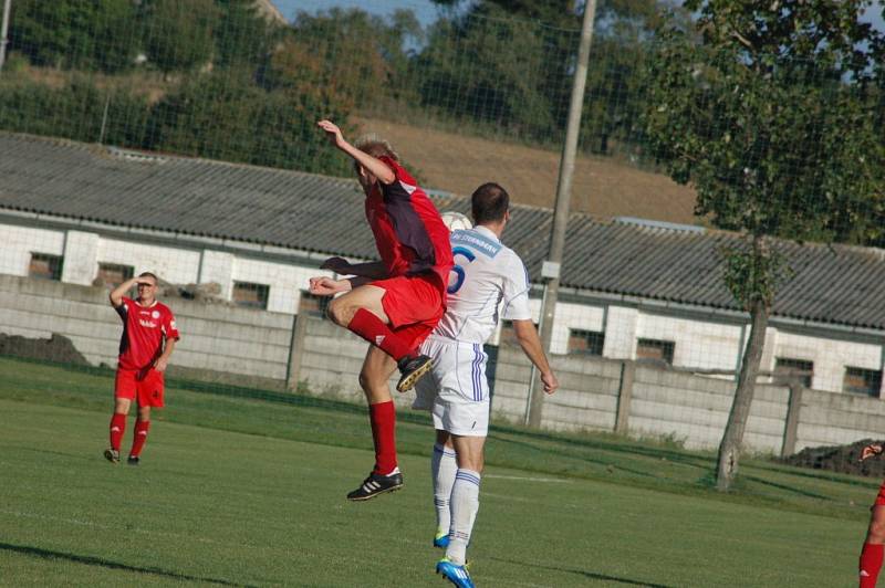 Želatovice (v červeném) vs. Šternberk