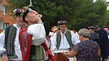 Hody v Kojetíně v neděli zpestřila tradiční Ječmínkova jízda králů a do ulic vyrazily na dvě stovky krojovaných Hanáků.