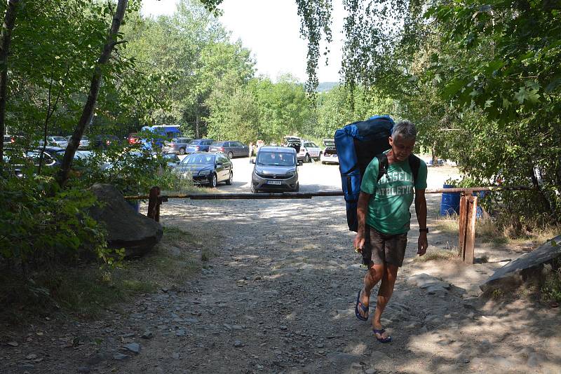 Léto v zatopeném lomu ve Výklekách - 18. 8. 2022