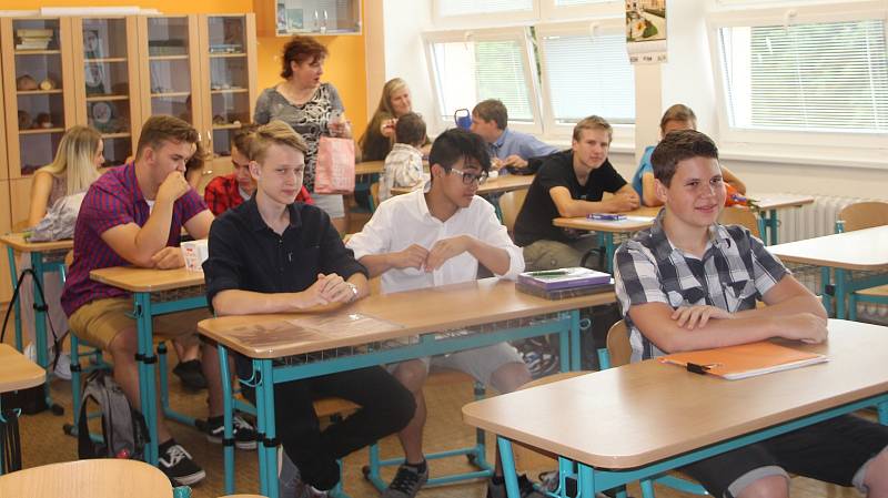 Deváťáci ze Základní školy Svisle v Přerově se rozloučili se školním rokem