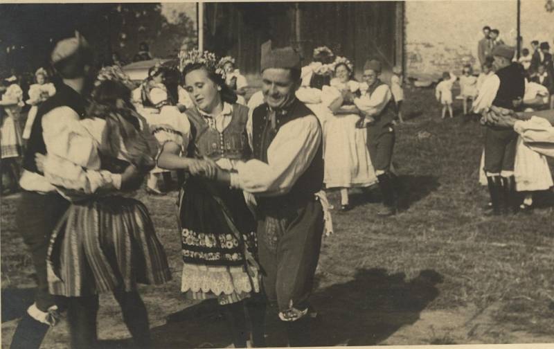 Tancovačka v Rokytnici.
