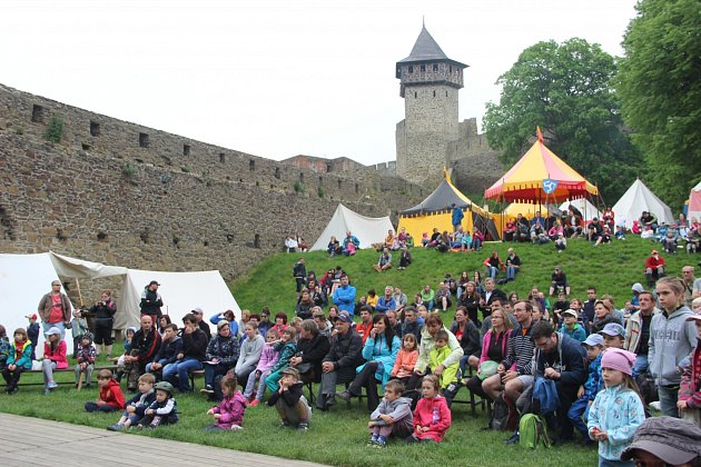 Festival vojenské historie na hradě Helfštýn