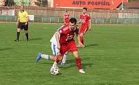 Fotbalisté Valašského Meziříčí (v červených dresech) budou hrát nově divizi F.