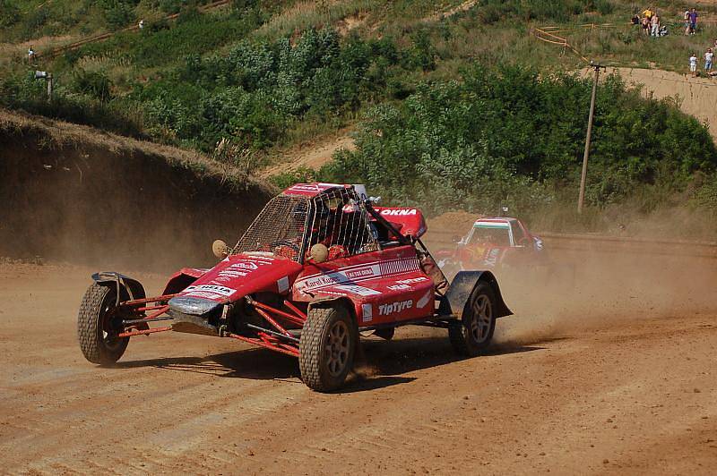 V Přerově se o víkendu jel 6. závod mistrovství Evropy v autokrosu.