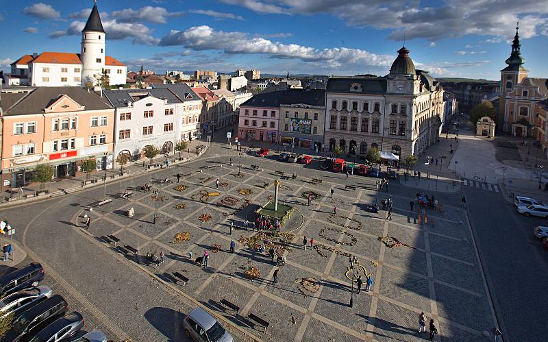 Přírodní koberec na náměstí TGM v Přerově