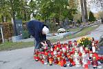 Dušičky v Přerově a bohoslužba u místa posledního odpočinku obětí masakru na Švédských šancích