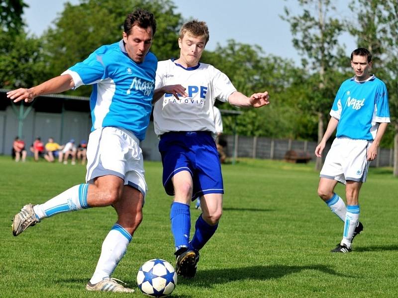 FC Želatovice (v modrém)