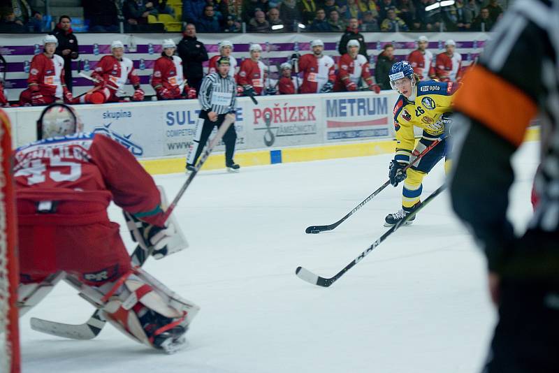 Hokejisté Přerova podlehli v prodloužení pražské Slavii 2:3.