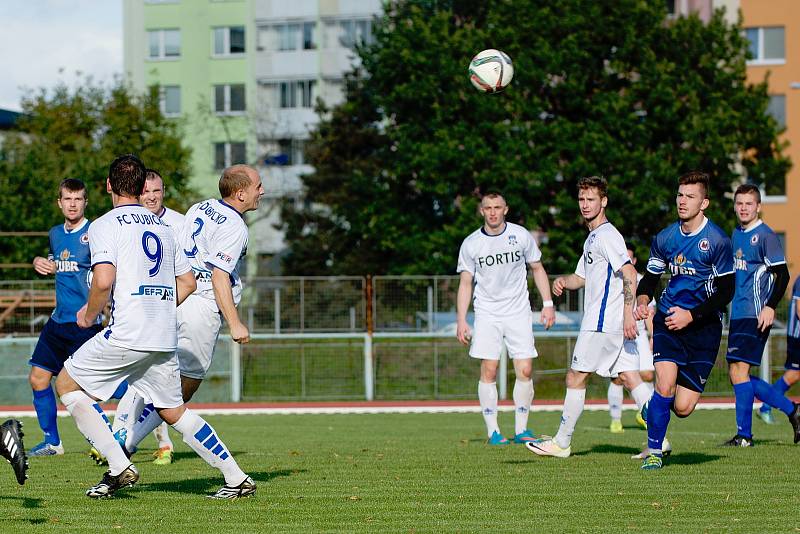 Fotbalisté Přerova (v modrém) proti FC Dubicko (6:0).