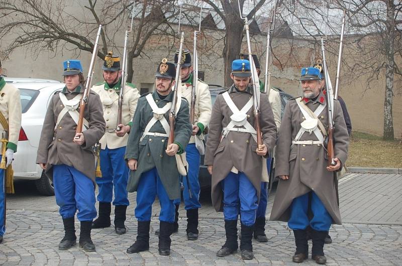 Slavnostní otevření válečné naučné stezky v Tovačově