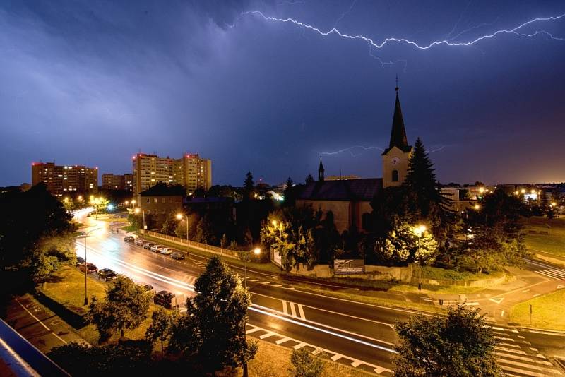 Bouřka v Přerově ve čtvrtek 24. června 2021.