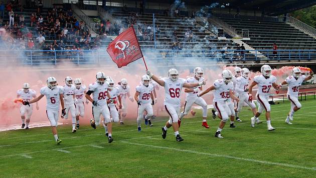 Přerovští Mamuti ve finále 2. ligy amerického fotbalu porazili Prague Black Panthers 35:0 a slavili titul