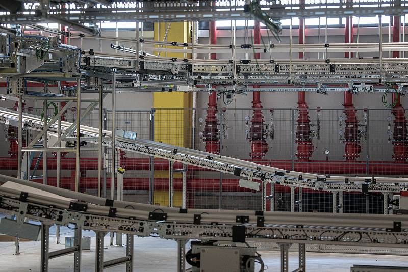 Stavba nové logistické centra společnosti Amazon, 14. dubna 2022 v Kojetíně.