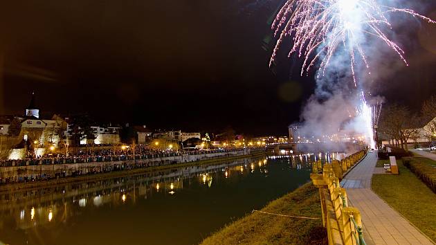 Tříkrálový "novoroční" ohňostroj v Přerově