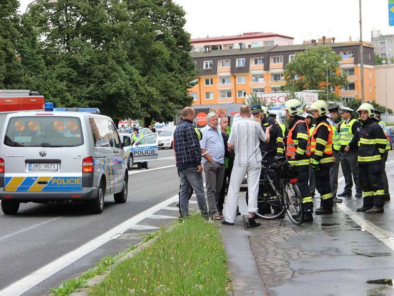 Únik tekutého naftalenu z cisterny v Přerově