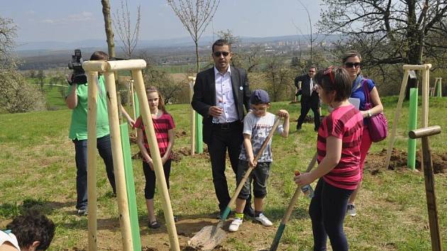 Obnova slavných Knejzlíkových sadů v Předmostí ve spolupráci s Nadací Malý Noe.