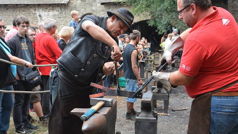 Kovářský festival Hefaiston 2018 na hradě Helfštýn