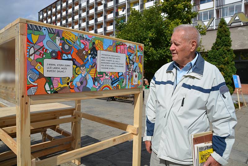 Přerovanům se v neděli odpoledne otevřela zapomenutá zákoutí dvorků v centra města a naskytl se jim pohled, který neznají.