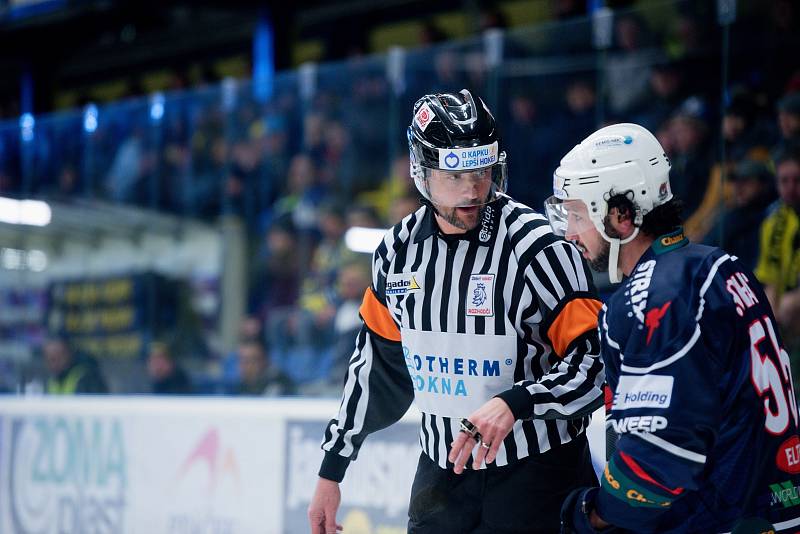 Hokejisté Přerova doma přehráli Chomutov 3:1.