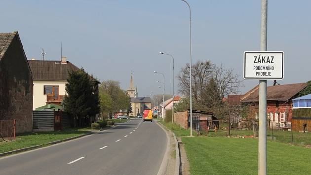 Zákaz podomního prodeje v Troubkách na Přerovsku