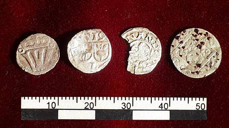 Stříbrné ztrátové mince z 15. až 17. století.