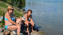 První prázdninovou sezonu si letos užívají lidé na "Tovačovské riviéře", která vznikla po úpravě břehů Annínského jezera. 3. srpna 2022
